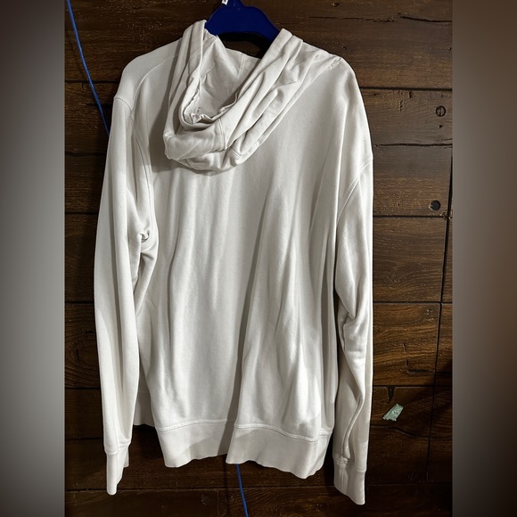 New Balance Basketball Hoodie - Picture 2 of 3